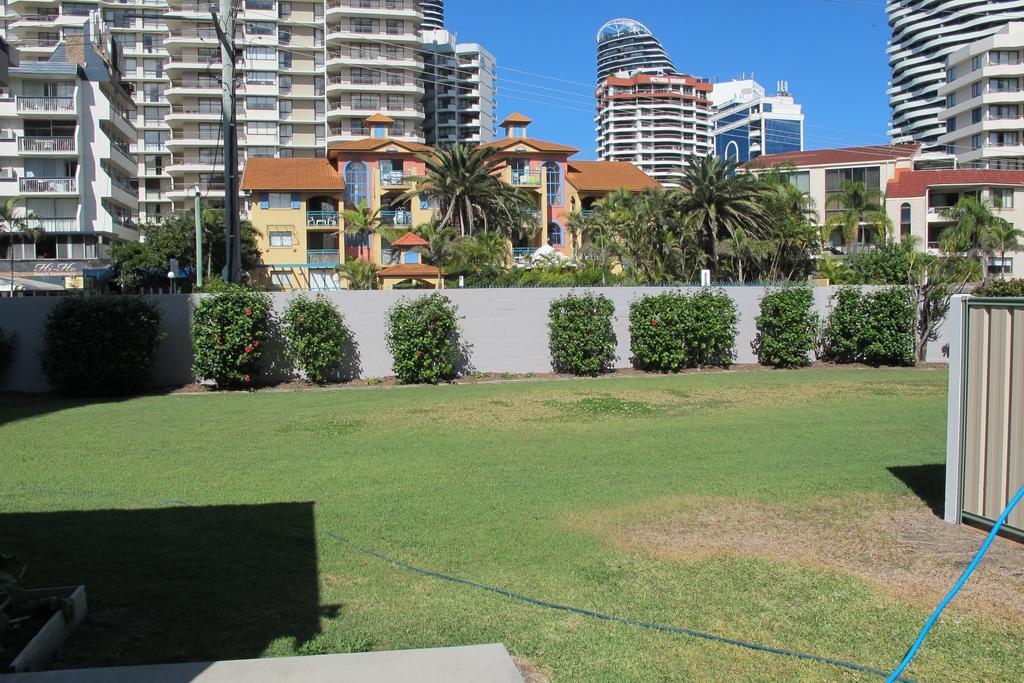 Queensleigh Holiday Apartments Broadbeach Exteriér fotografie