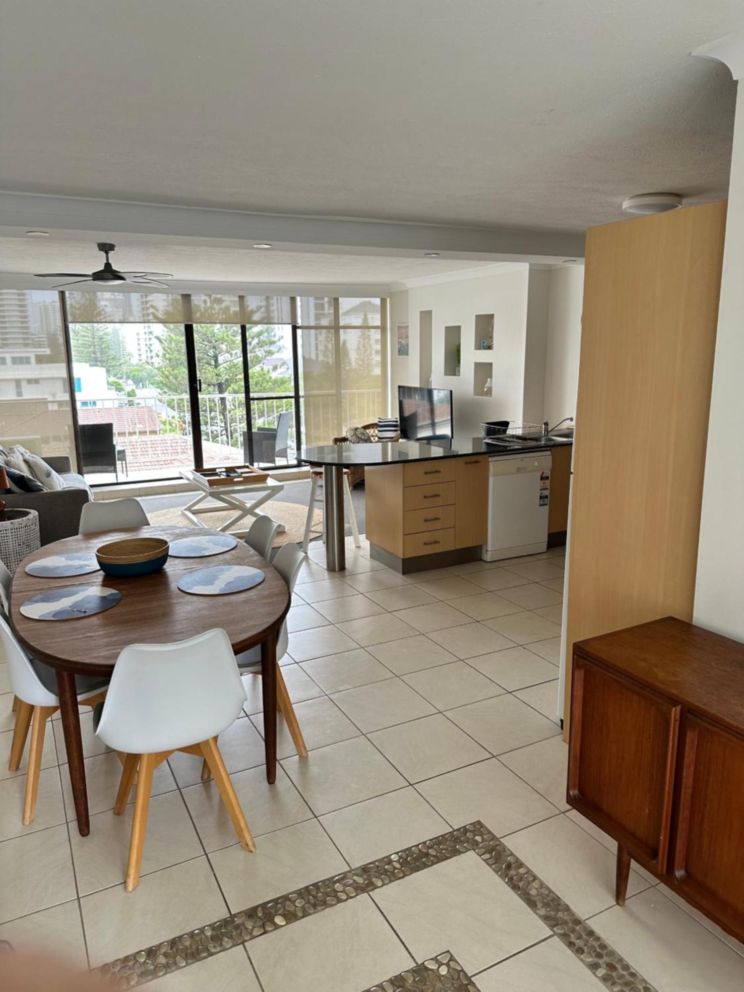 Queensleigh Holiday Apartments Broadbeach Exteriér fotografie